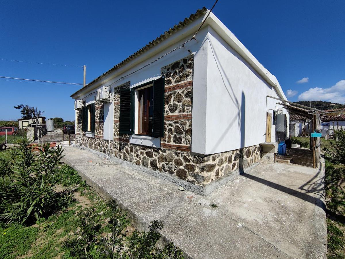 Casa Spezzara Villa Santa Domenica  Kültér fotó